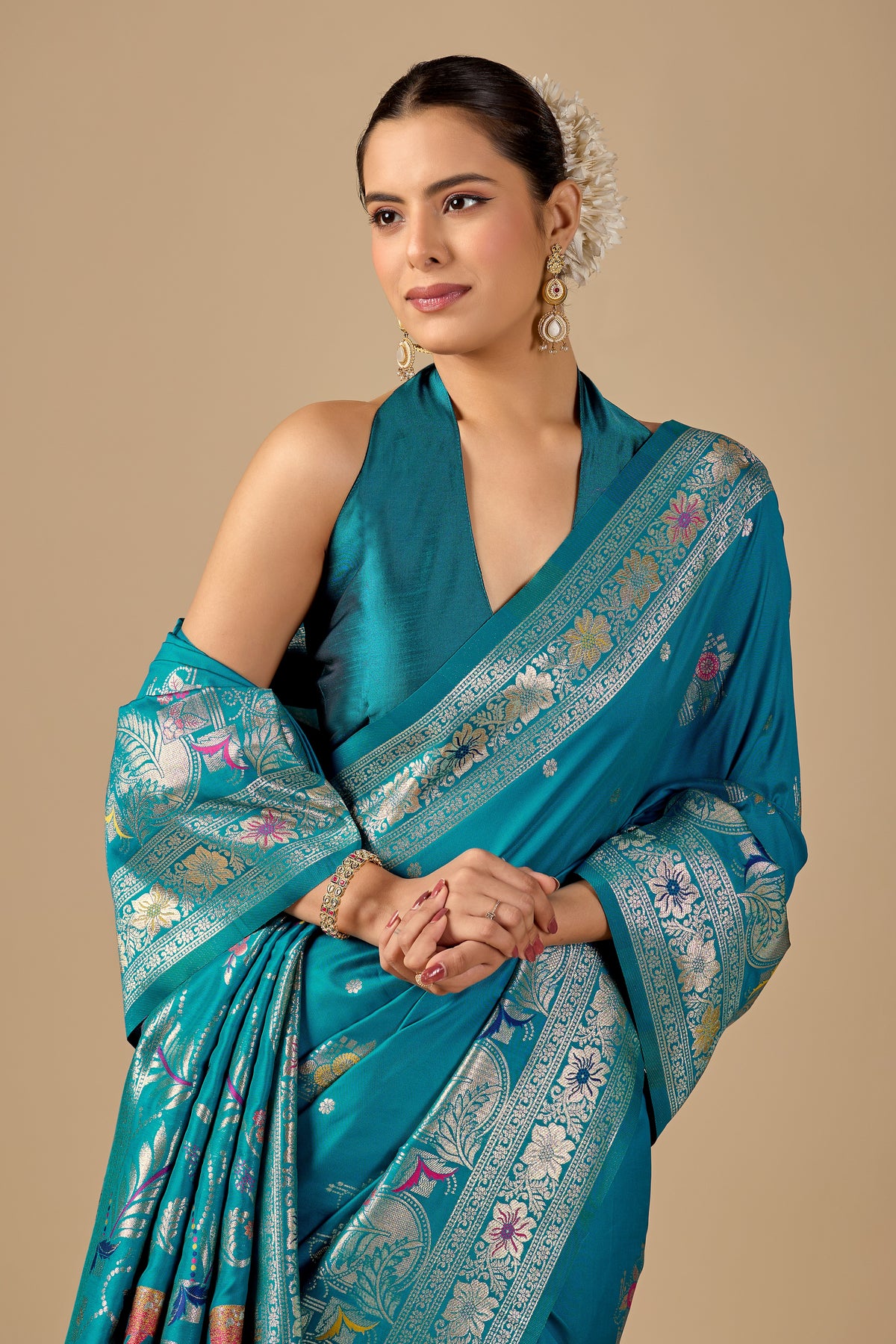 Close pose of aqua blue Meenakari deer motif zari pallu silk saree blouse — Chandrikas
