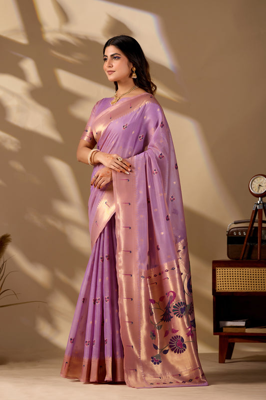 Woman in side pose wearing lavender Banarasi-Paithani zari pallu cotton saree — Chandrikas