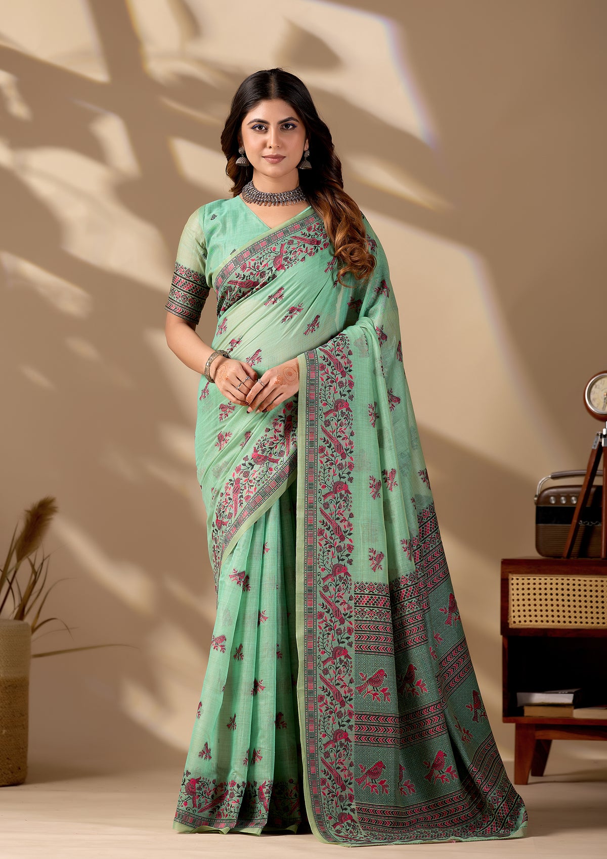 Woman in front pose wearing light green Banarasi cotton jacquard bird buttis saree — Chandrikas
