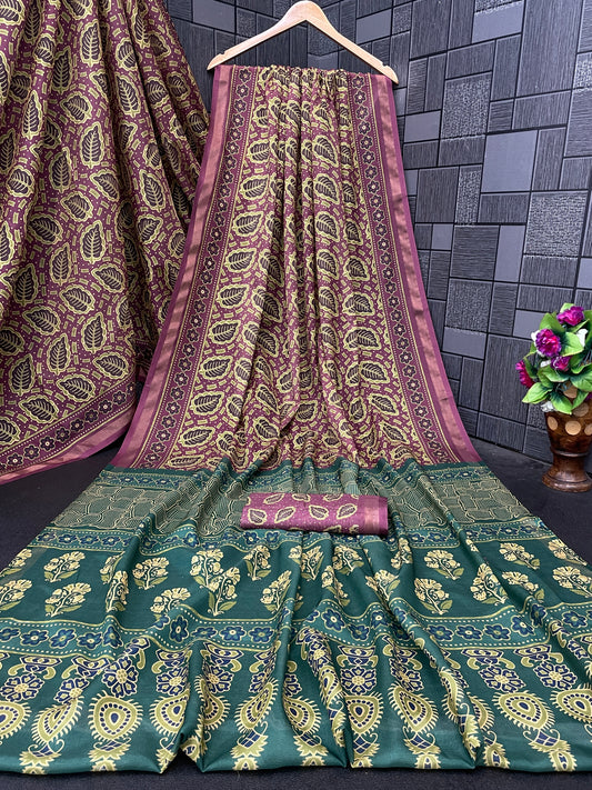Mauve purple leaf print cotton saree flatlay with teal border and matching blouse — Chandrikas