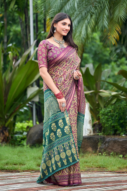 Woman in front pose wearing mauve purple leaf print cotton saree with teal border — Chandrikas