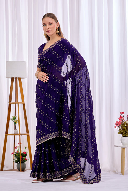 Side pose showing pleats and border of Purple satin floral thread work designer border saree — Chandrikas