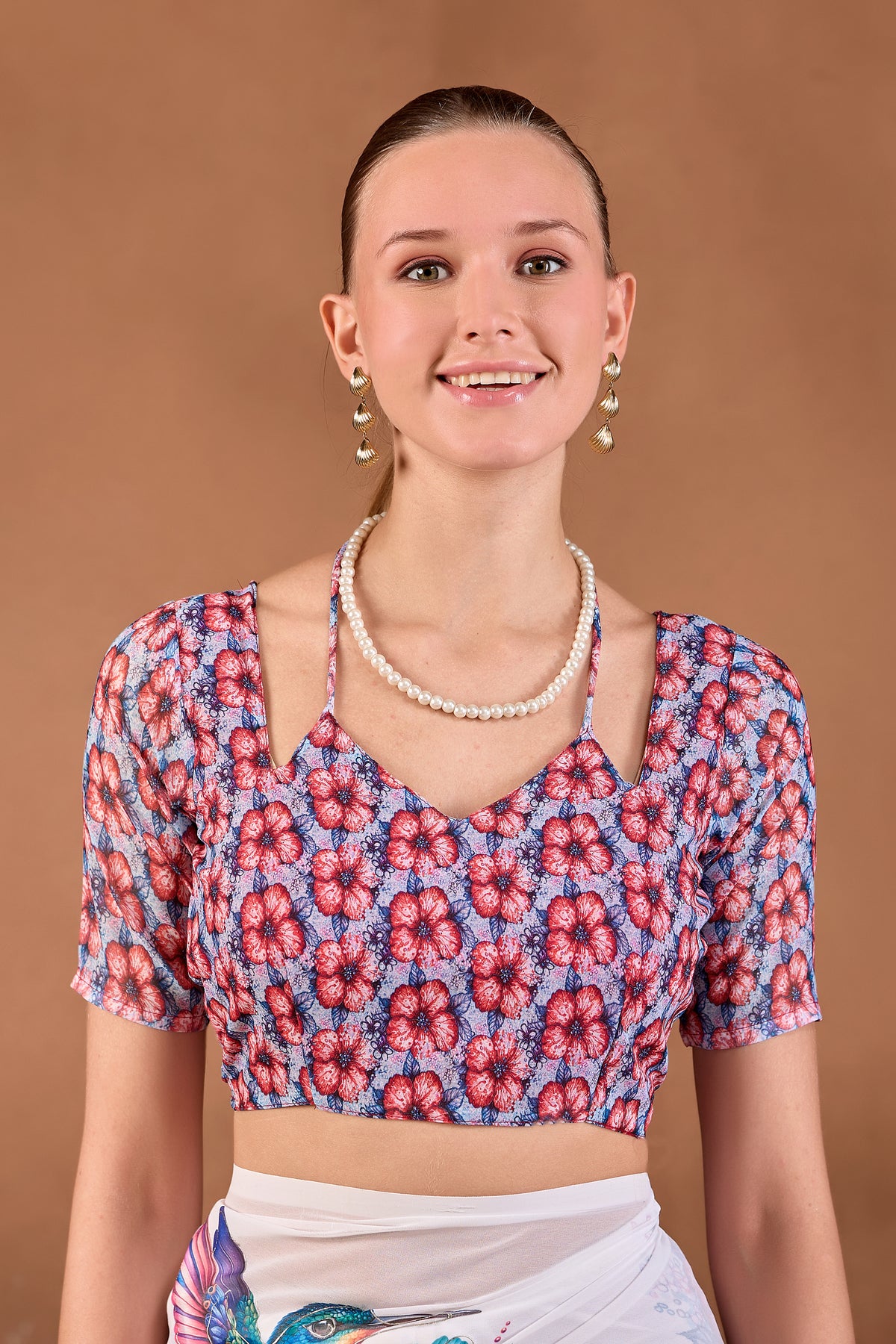 Model wearing White Maroon floral bird printed weightless saree with matching printed blouse front view — Chandrikas