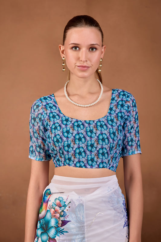 Model wearing White Mor Peach floral bird printed weightless saree with matching blue printed blouse front view — Chandrikas